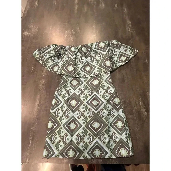 Baum und Pferdgarten Alice Mini Dress Womens Size 4 Multi Lined Off the Shoulder - Picture 3 of 8